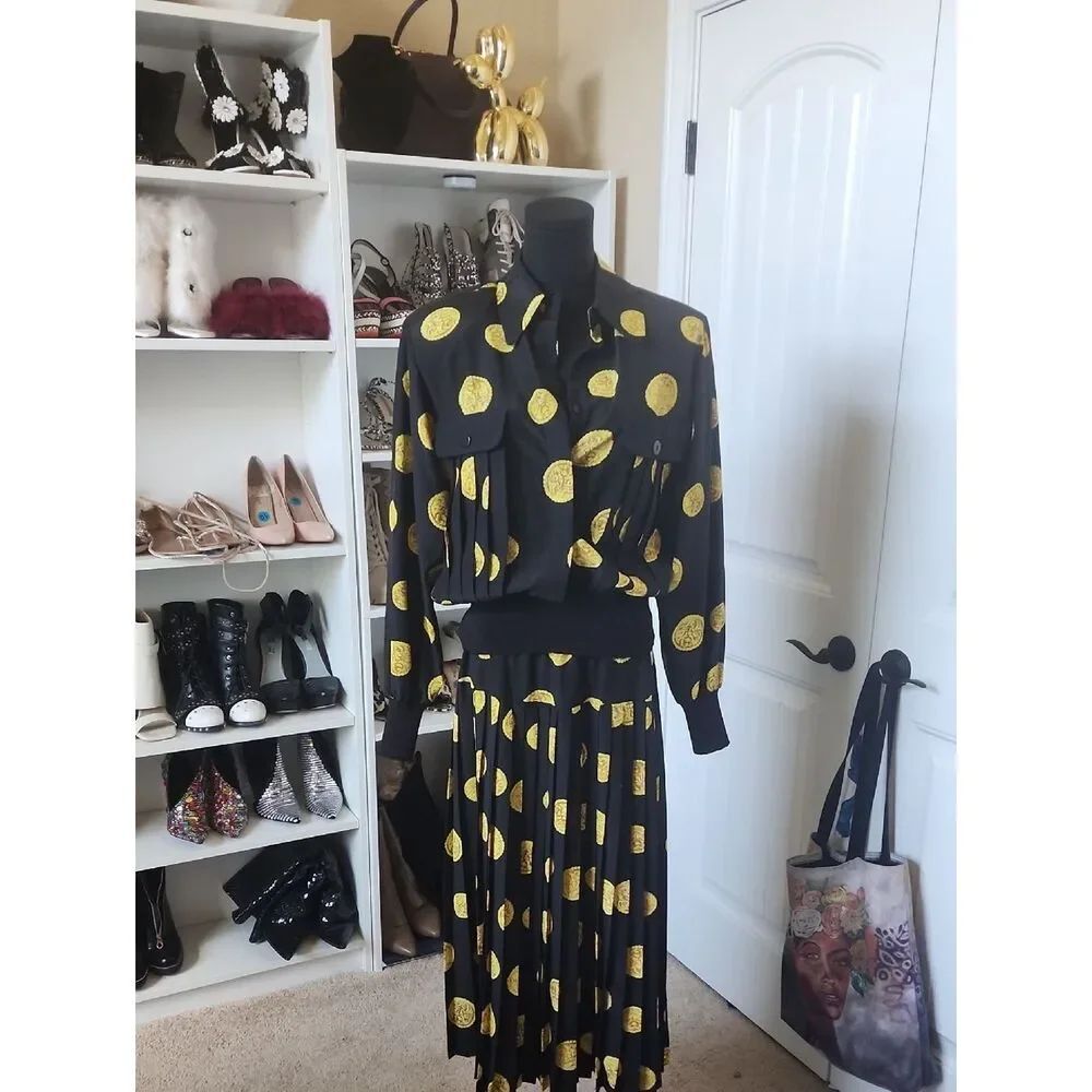 Vintage Black & Gold Polka Dot Pleated Midi Skirt Set